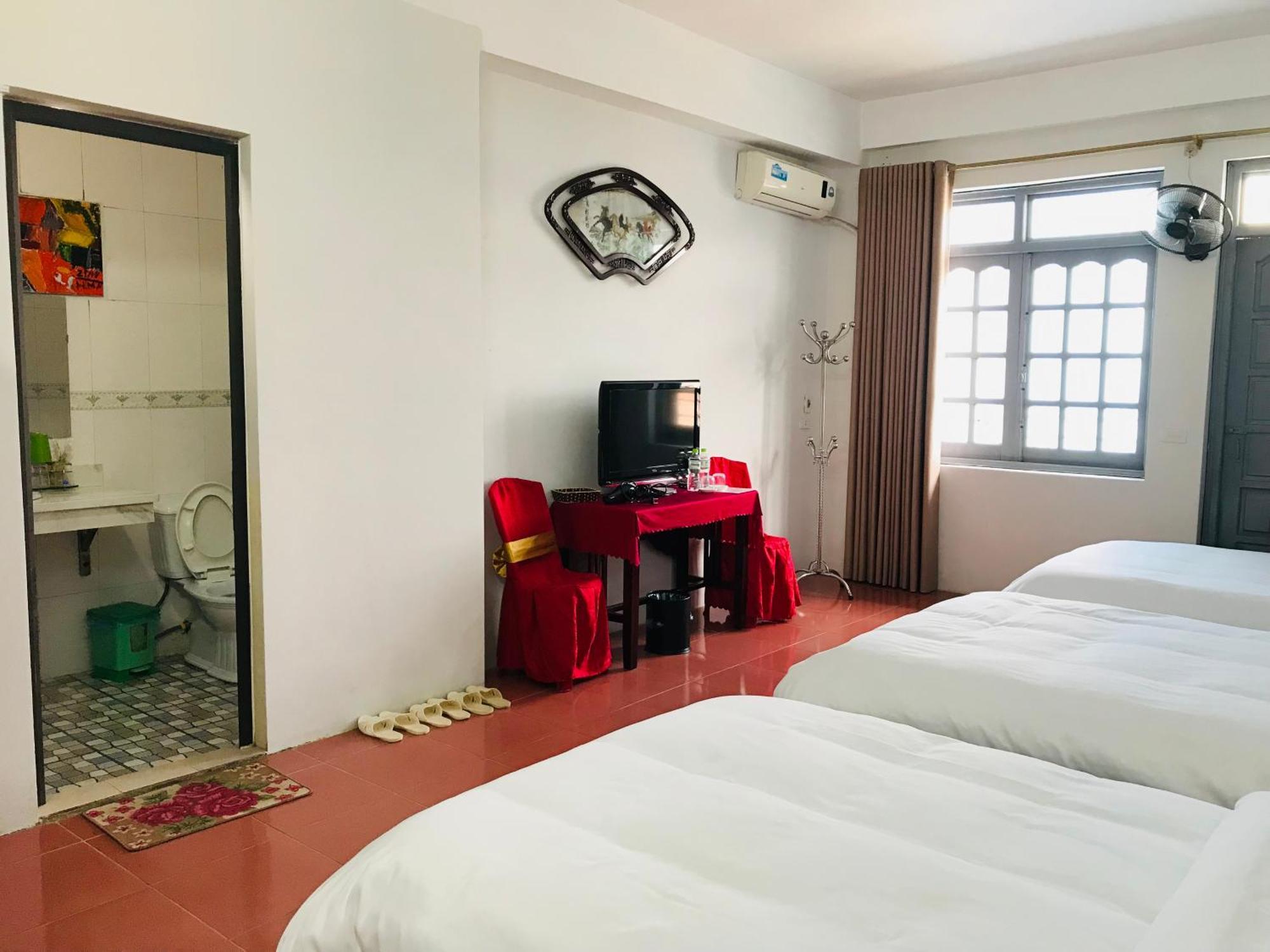 Anh Anh Hotel Bac Ha  Exterior photo