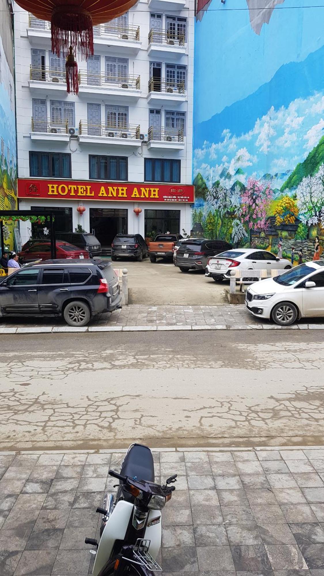 Anh Anh Hotel Bac Ha  Exterior photo