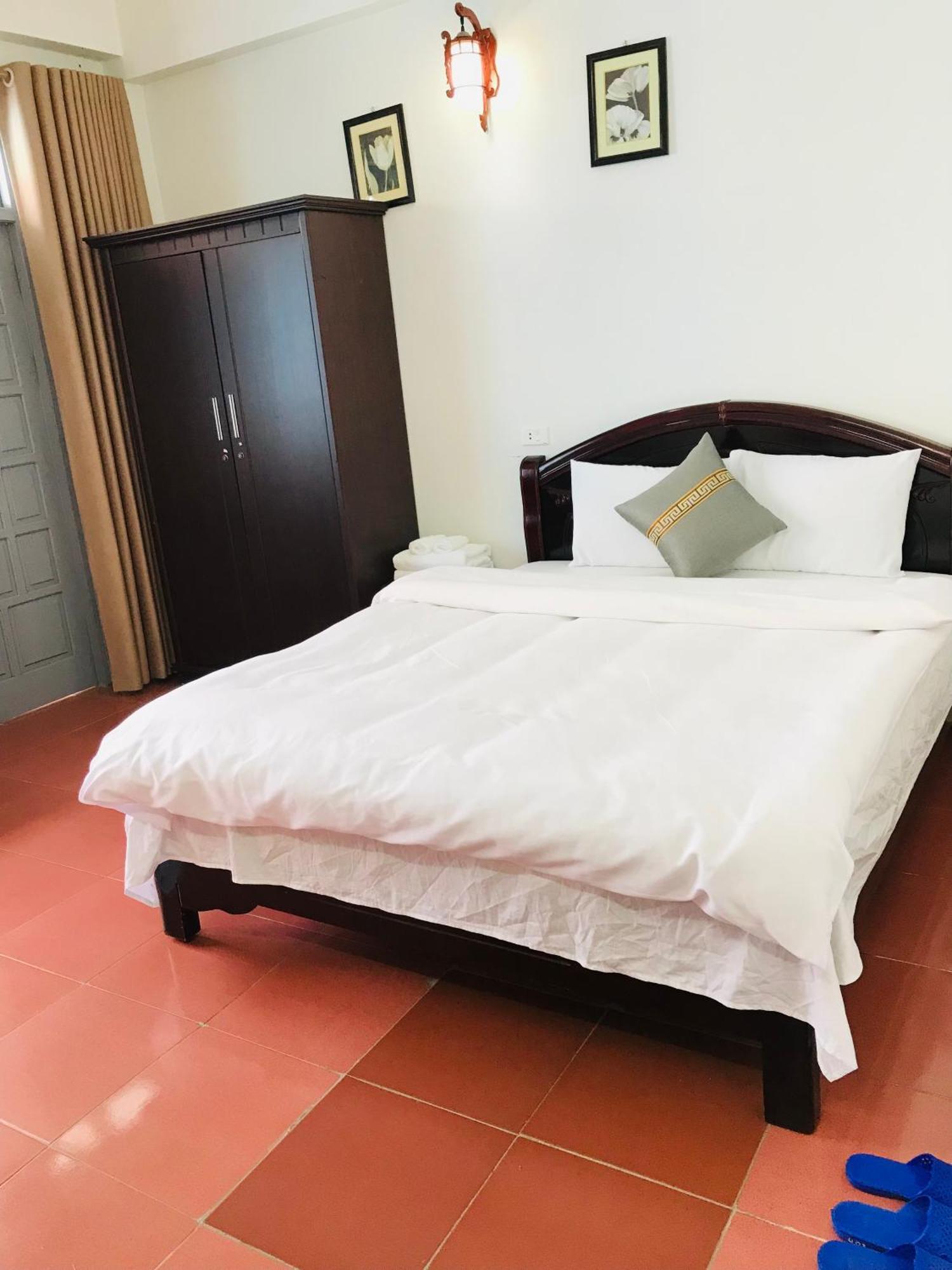 Anh Anh Hotel Bac Ha  Exterior photo