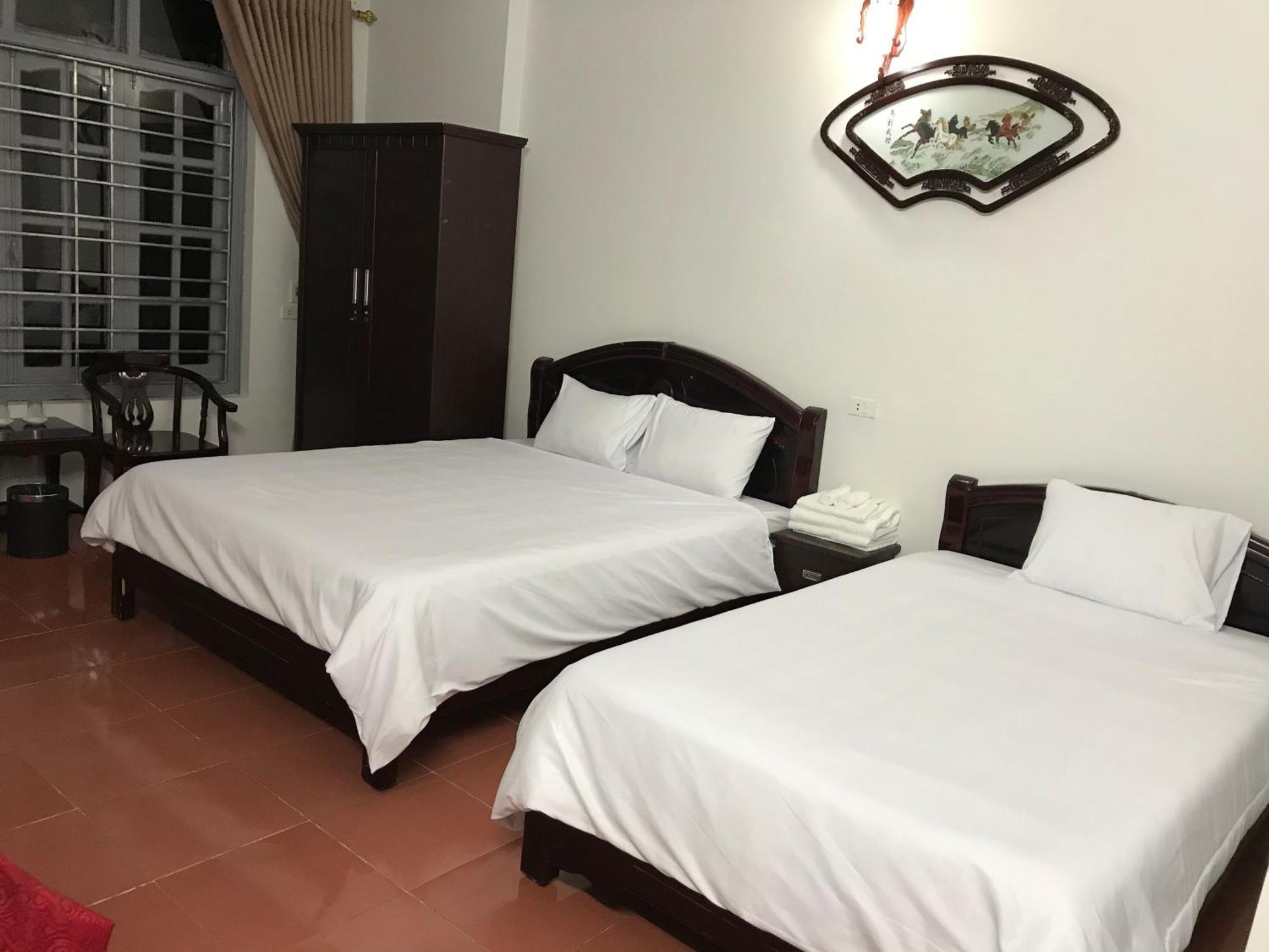 Anh Anh Hotel Bac Ha  Exterior photo